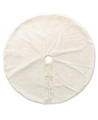 Glitzhome 60”D Oversized Faux Fur Christmas Tree Skirt - Macy's | Macy's