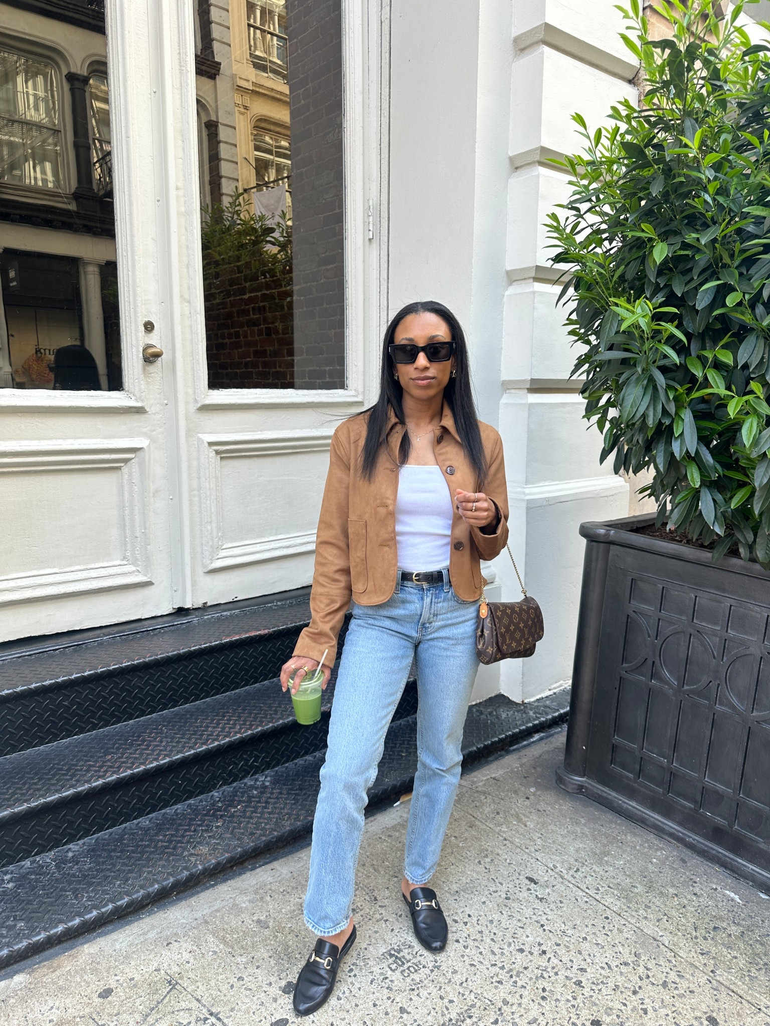 Saturday in nyc✨. My go to minimal spring outfit is always jeans and a white tee  

#LTKPetite #LTKStyleTip #LTKWorkwear