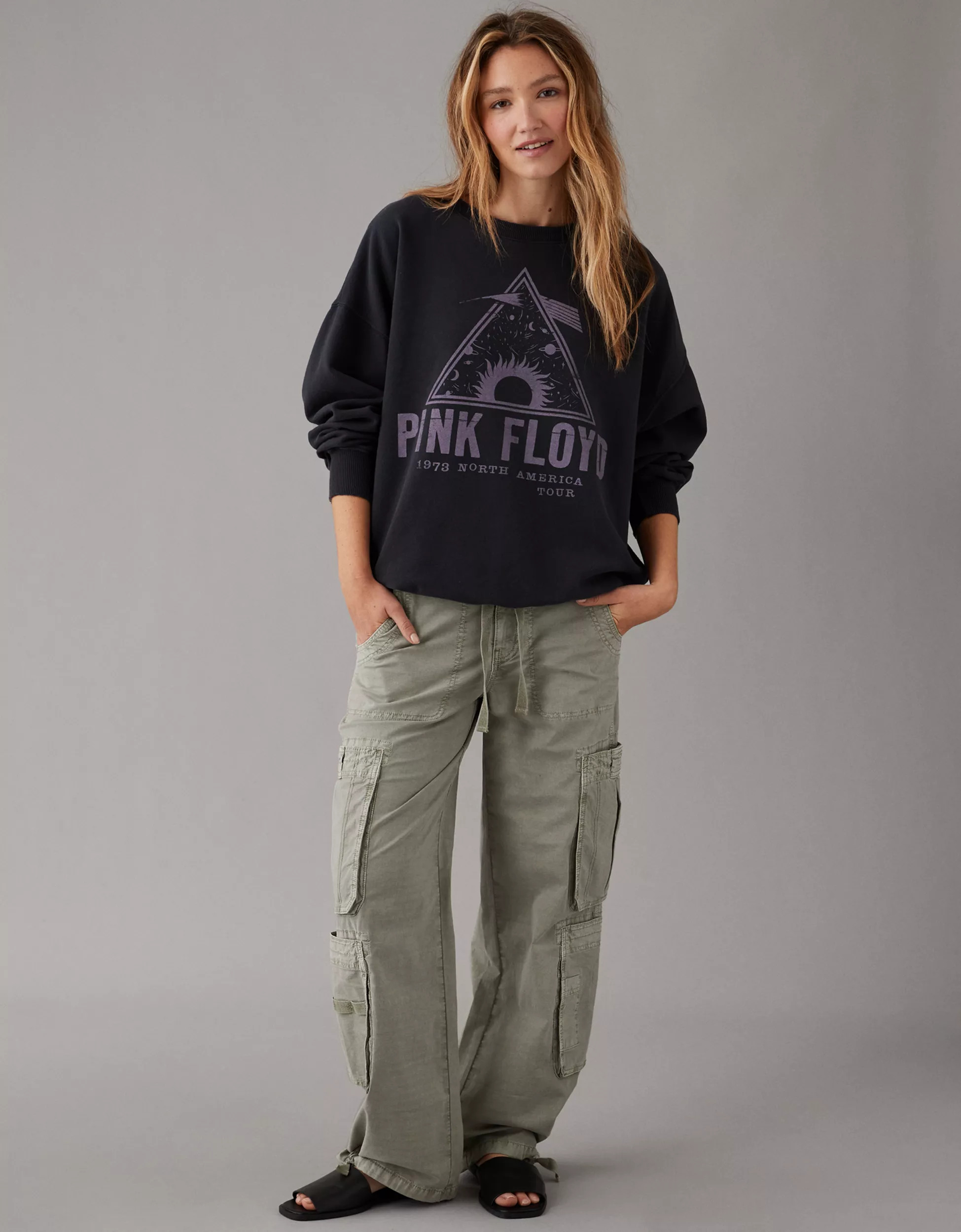 AE Oversized Pink Floyd Graphic Sweatshirt | American Eagle Outfitters (US & CA)
