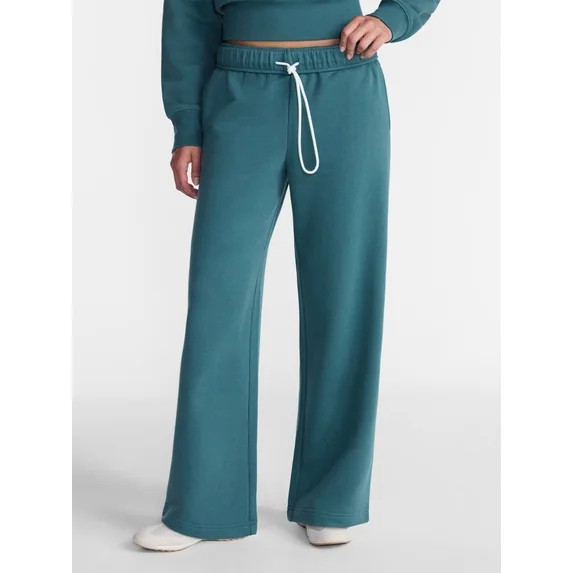 No Boundaries Wide Leg Fleece Pant, 28", 30", 32" Inseams, Women's and Women's Plus XXS-4X | Walmart (US)