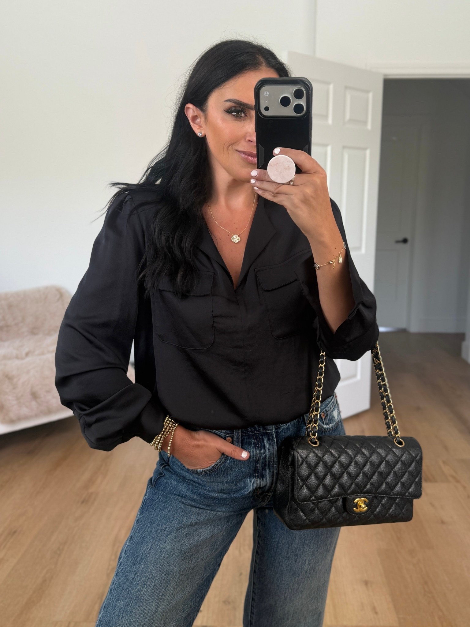 Jones New York utility blouse wearing size medium 