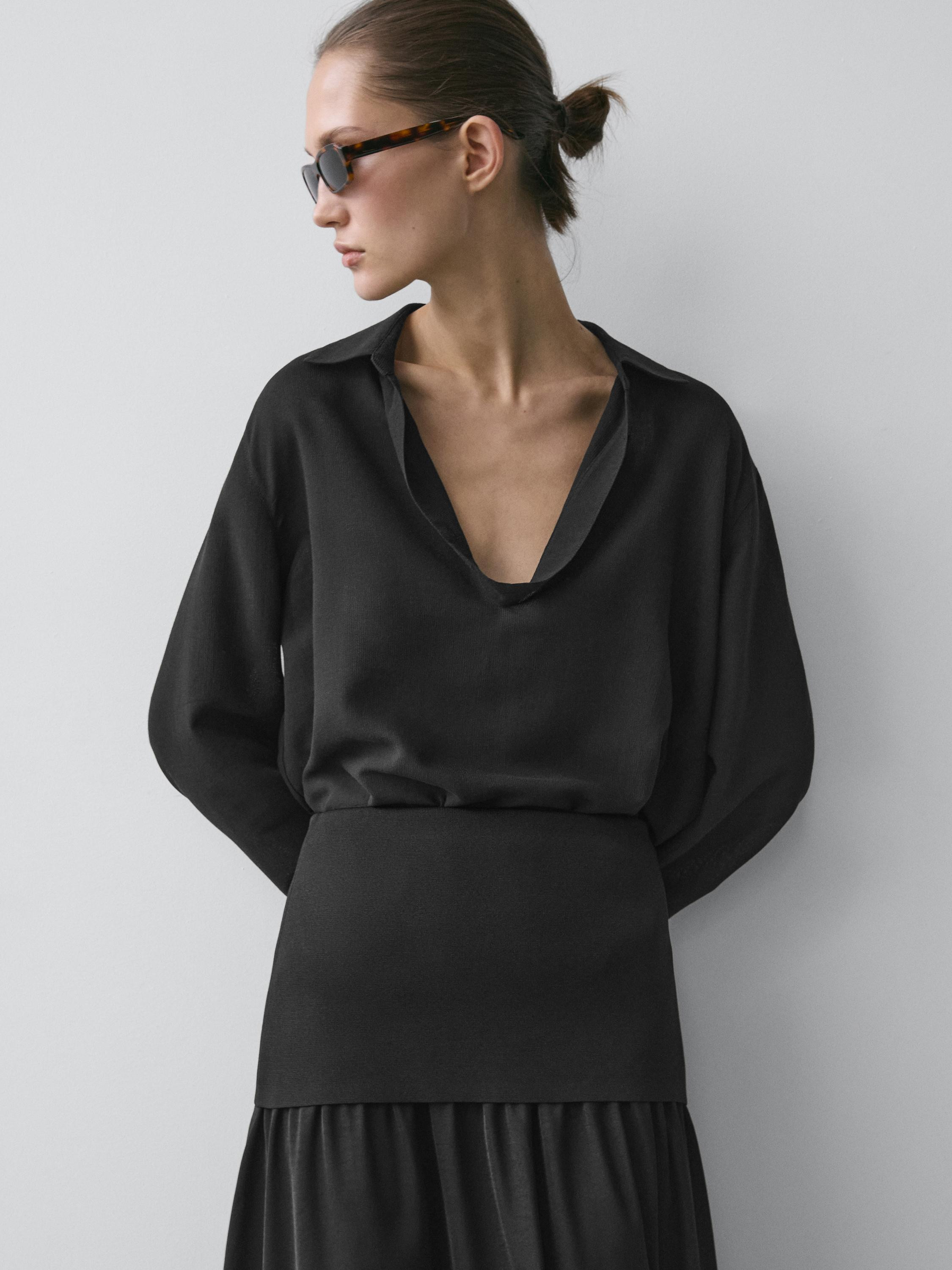 Flowing cotton blend V-neck shirt | Massimo Dutti UK