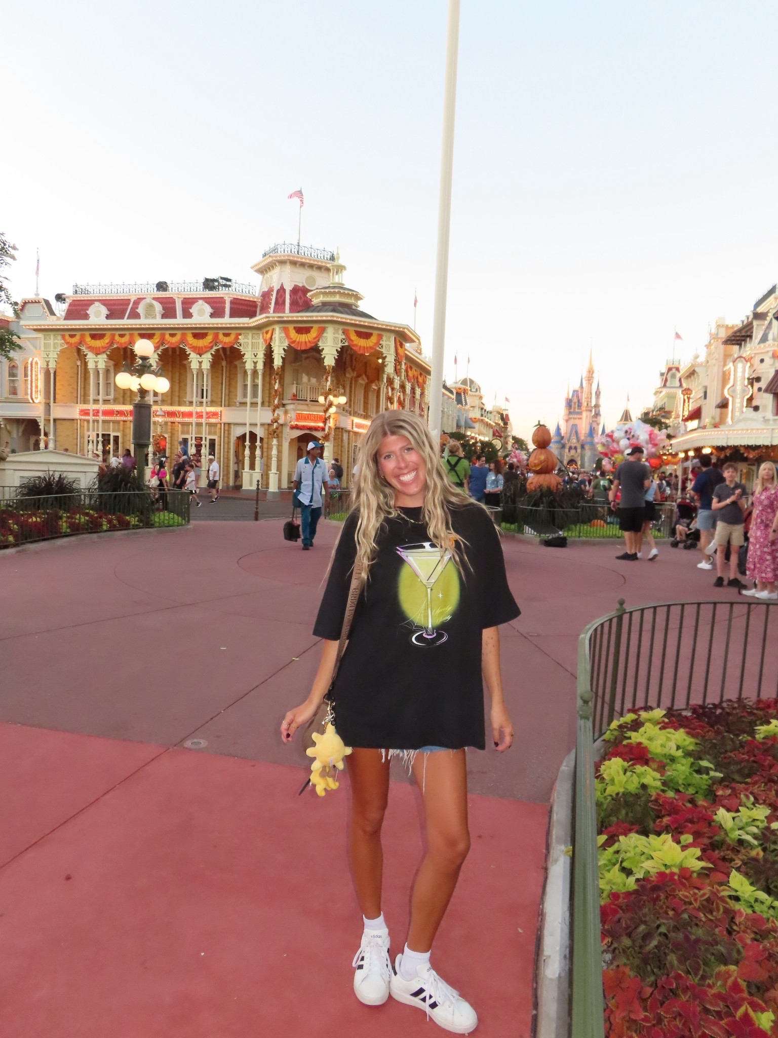 Halloween Time in Magic Kingdom!

Shirt is from:
https://www.shopparkbody.com/collections/parkbody?

Martini Glass | Disney Shirt | Magic Kingdom | Florida Fall | Disney Outfit

#LTKSeasonal #LTKHoliday #LTKHalloween