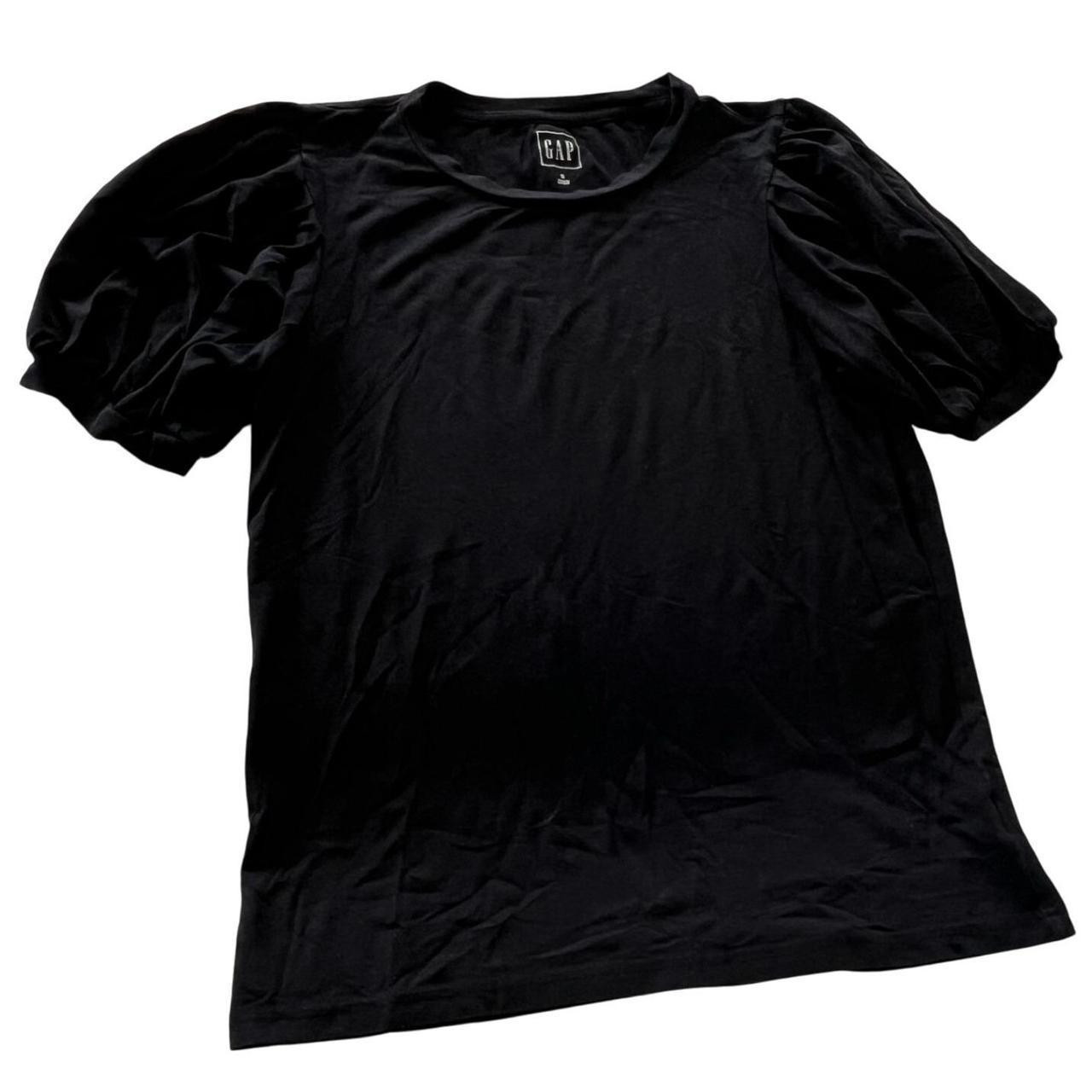 Gap Women's T-shirt - Black - S | Depop US