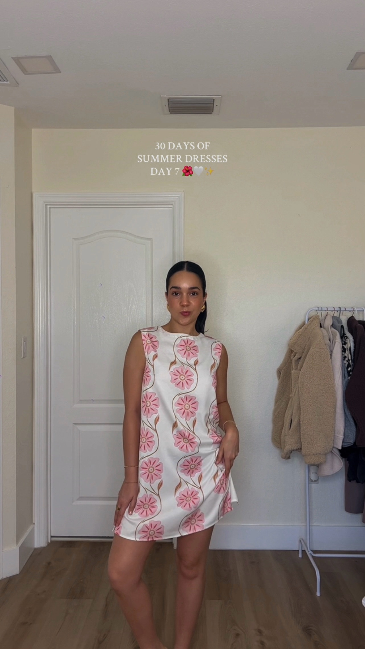 Summer dresses, summer style, summer trends, mini dress, linen dress, European summer, summer sale

#LTKPetite #LTKSummerEdit #LTKSaleAlert