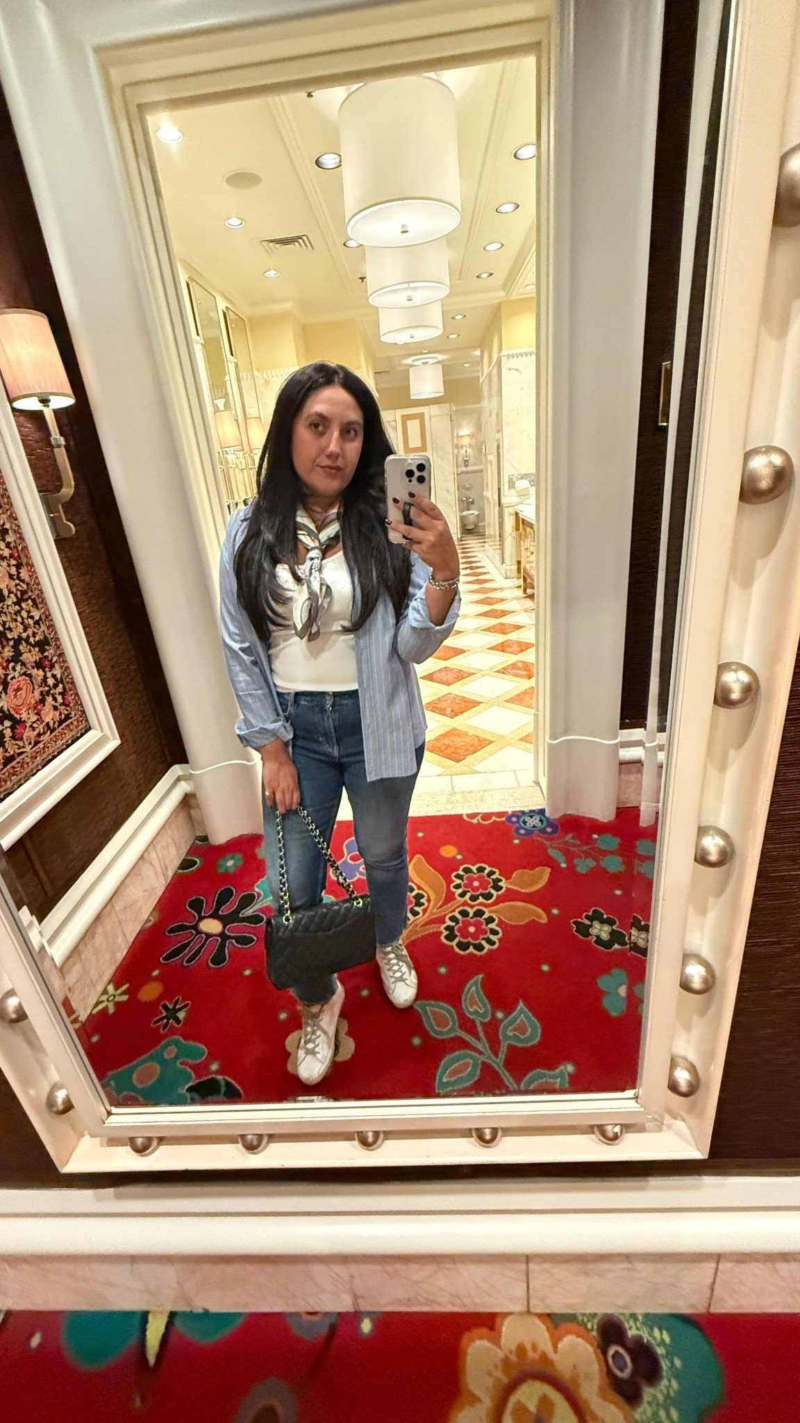 Fresh off the plane and ready for a convention! #vegas #travelfit #convention #meeting #workfit #capsule

#LTKWorkwear #LTKTravel #LTKSaleAlert