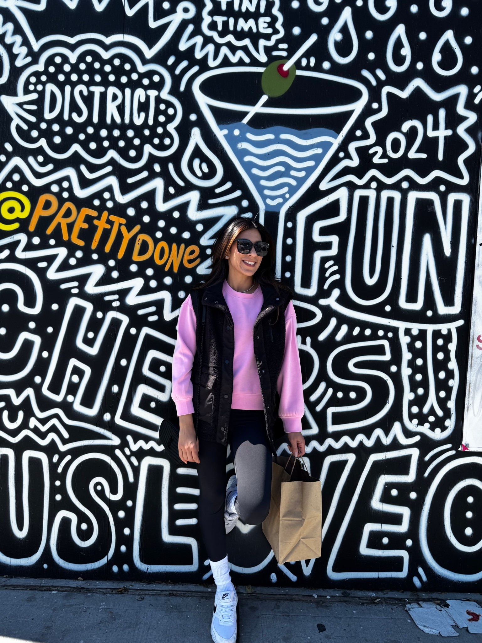 Weekend uniform: pop of pink, comfy layers, and a side of brunch + shopping. #WeekendStyle #CasualOOTD #BrunchAndShop #ComfyChic

#LTKFindsUnder50 #LTKActive #LTKSeasonal