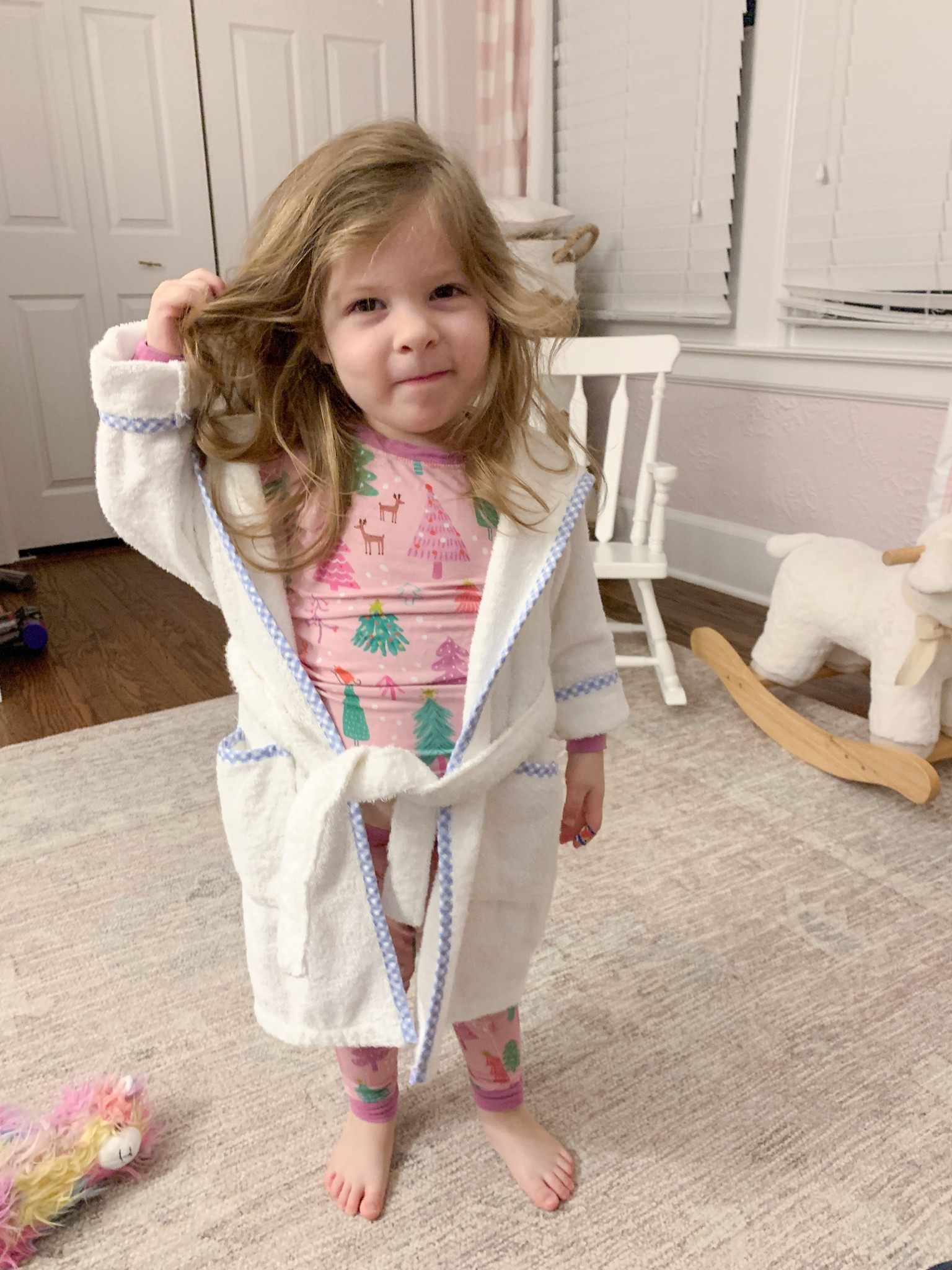 Sloane has been loving her robe we got her for Xmas- she looks adorable in it!

#LTKfindsunder50 #LTKkids