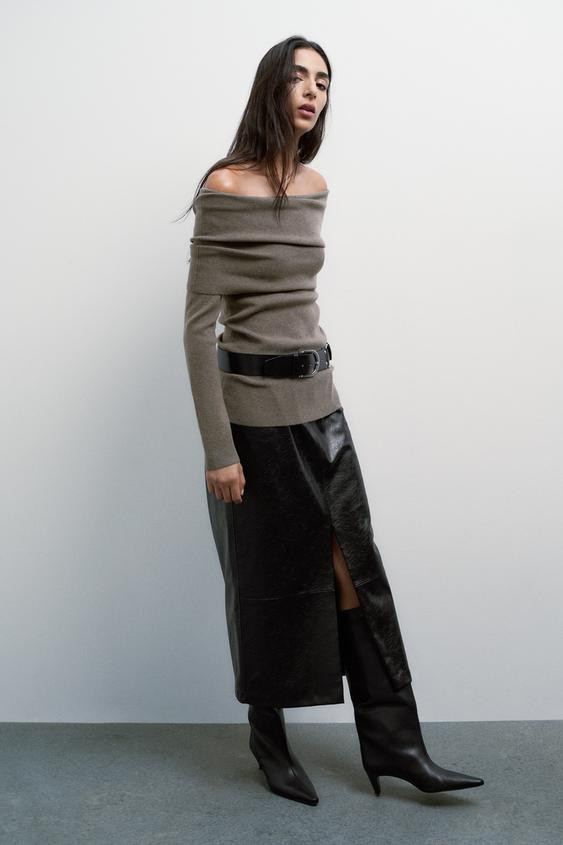 GATHERED STRAPLESS KNIT TOP32.99 GBP Taupe grey EcruTaupe grey | 5755/131/832Put it in your baske... | Zara UK