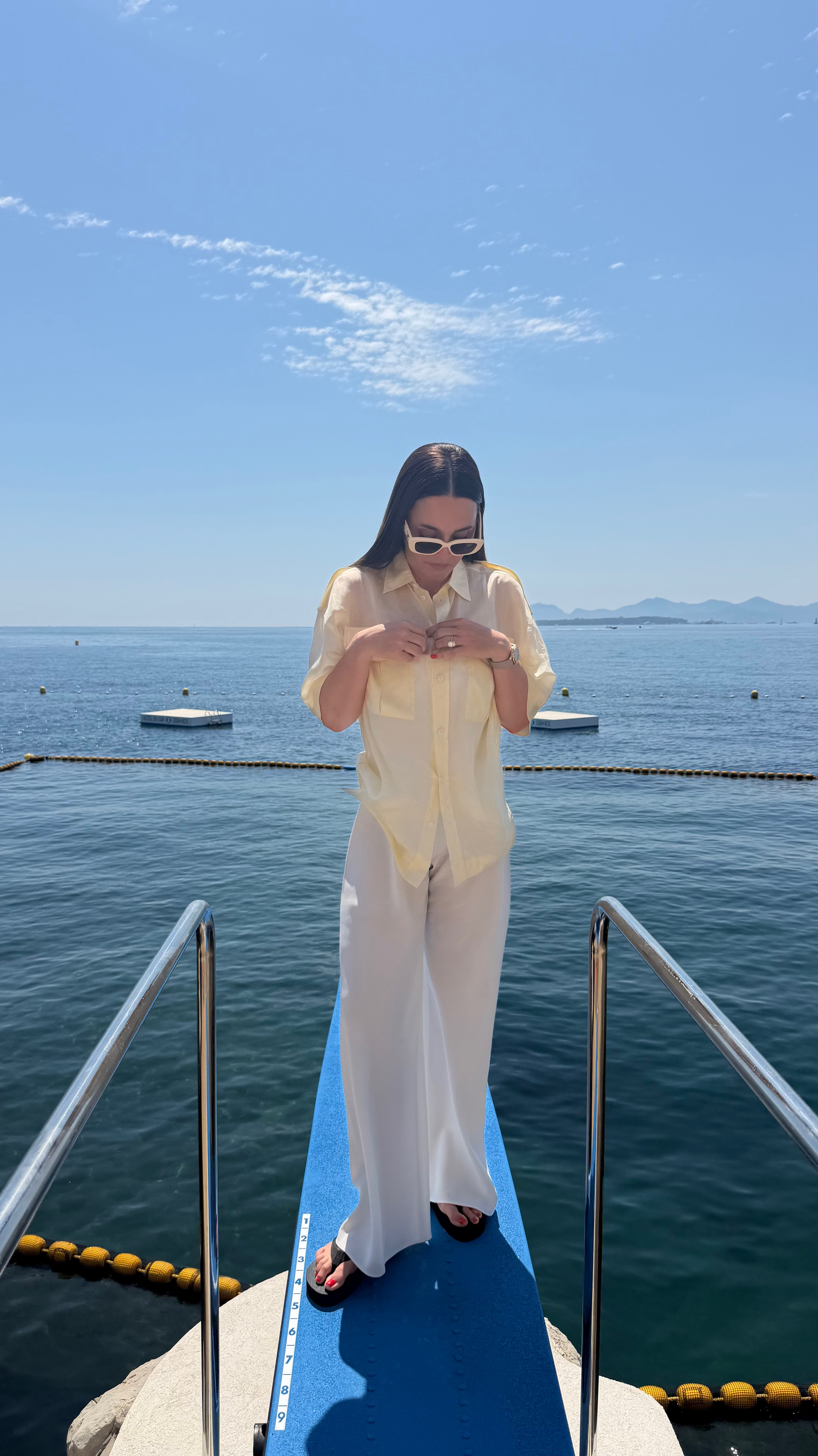 🛥️ 

 