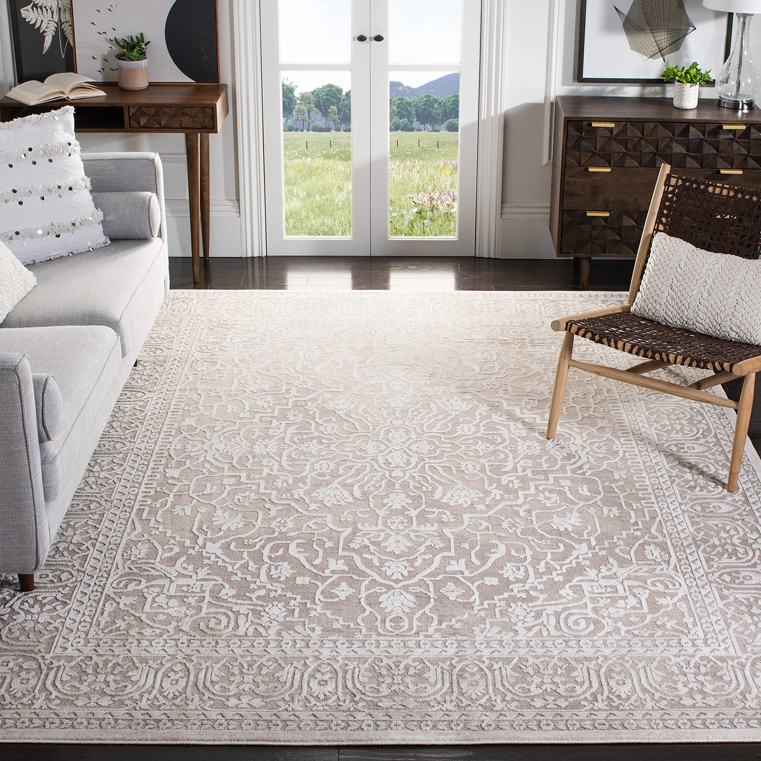 SAFAVIEH Reflection Collection Area Rug - 8' x 10', Beige & Cream, Vintage Distressed Design, Non... | Amazon (US)