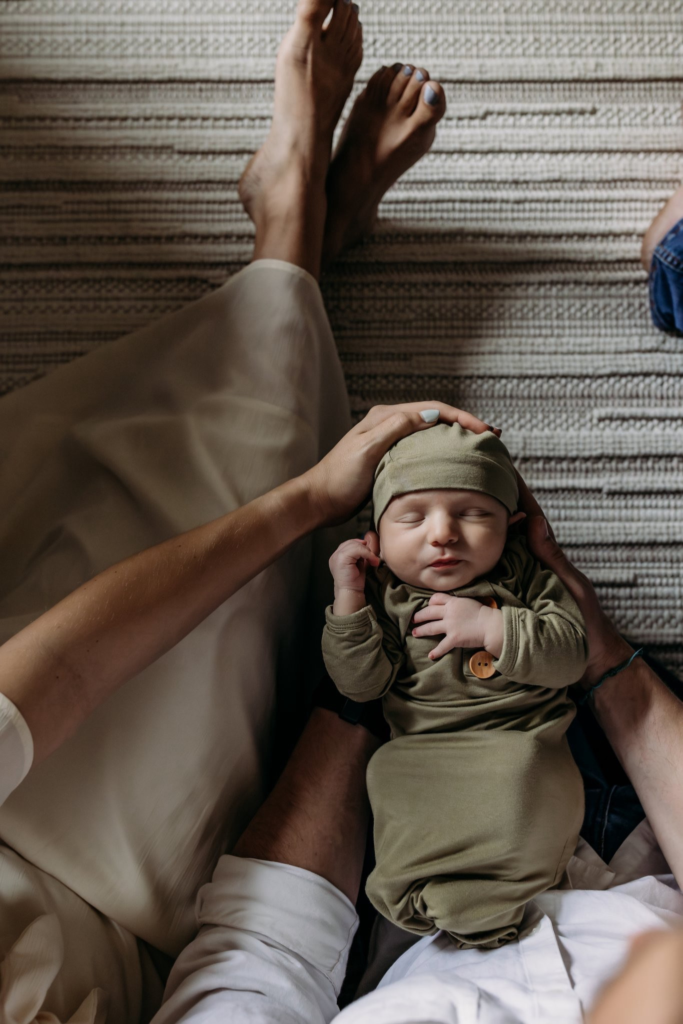 Newborn photos ✨ Amazon finds. Ltk baby. Ltk newborn. 

#LTKBaby #LTKFamily #LTKFindsUnder50
