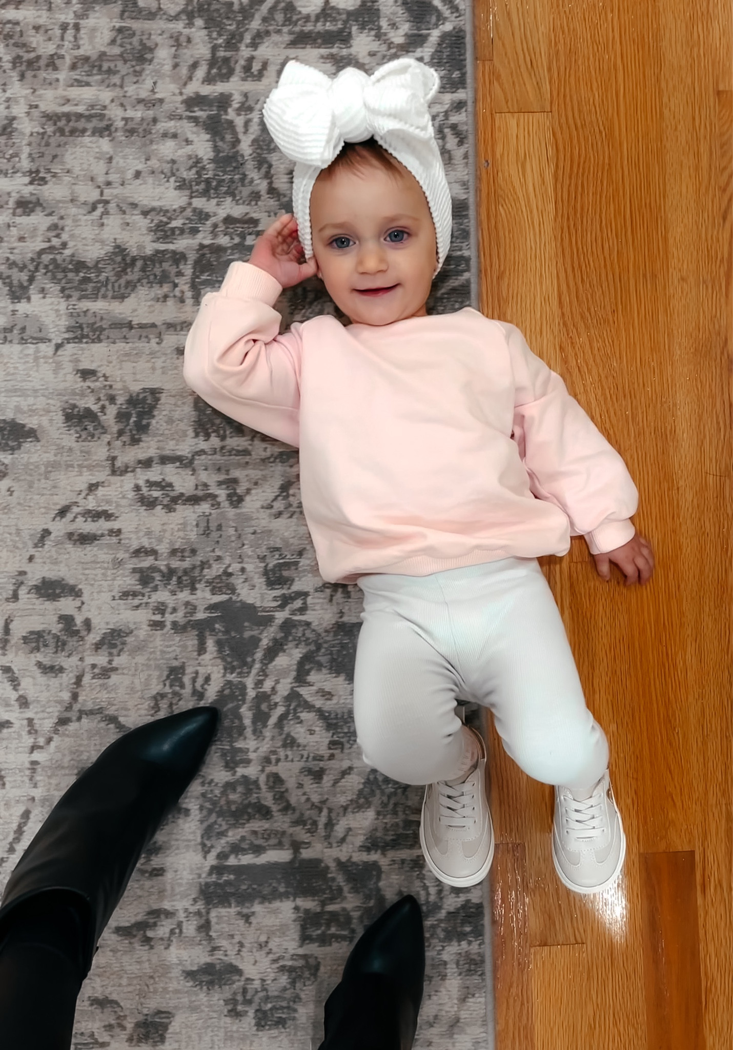 Baby girl fall outfit ; baby girl sneakers; toddler girl sneakers ; toddler girl neutral fall sneakers ; toddler girl pink sneakers ; toddler old navy finds for fall 

Toddler Sweatshirt @blushlotus (code JULES saves)
Bow headband @tyedNknots 

#LTKkids #LTKSeasonal #LTKbaby