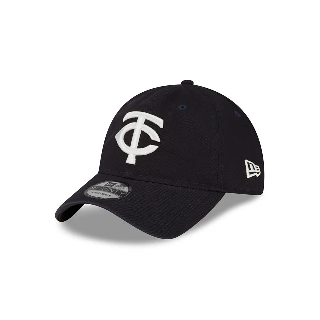 Minnesota Twins Navy Core Classic 9TWENTY Adjustable Hat | New Era