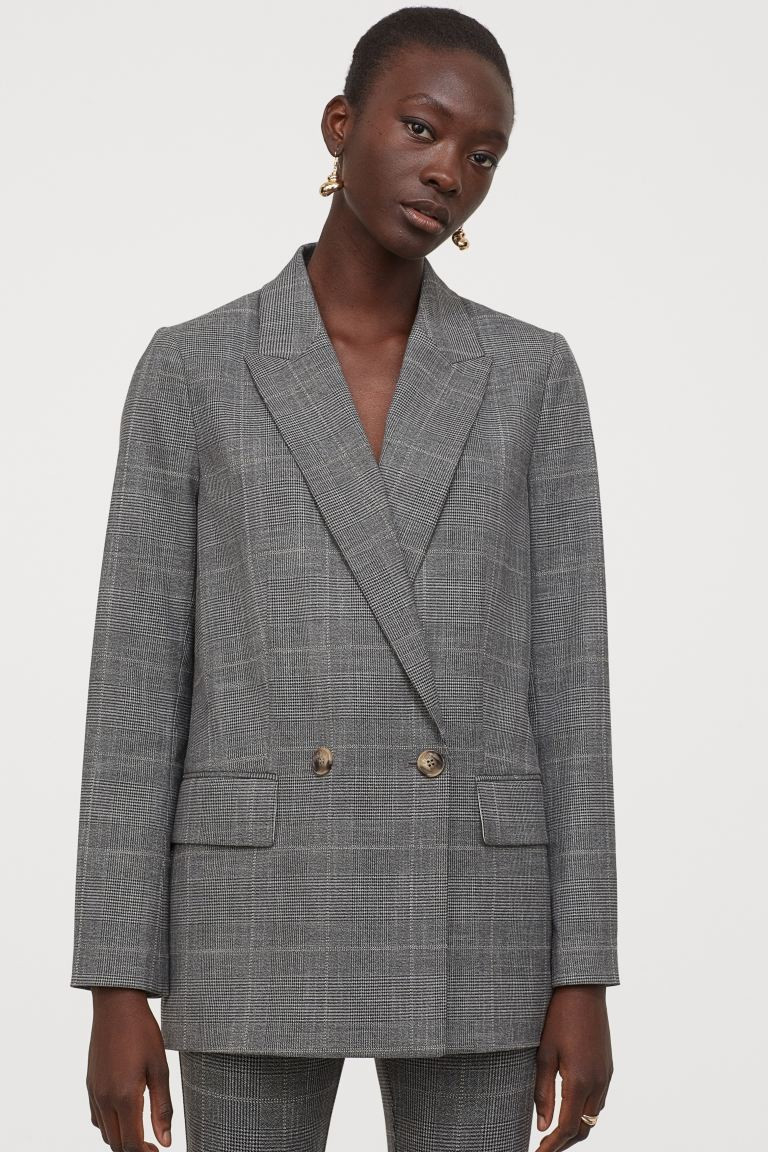 Straight-cut, double-breasted jacket in woven fabric. Notched lapels, buttons at front, and welt ... | H&M (US + CA)