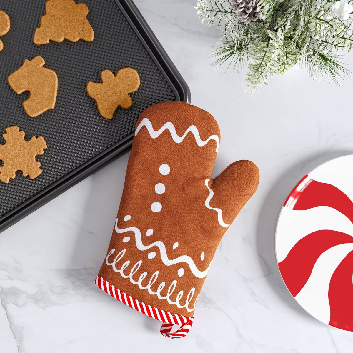 Christmas Gingerbread Cotton Oven Mitts - Wondershop™ | Target