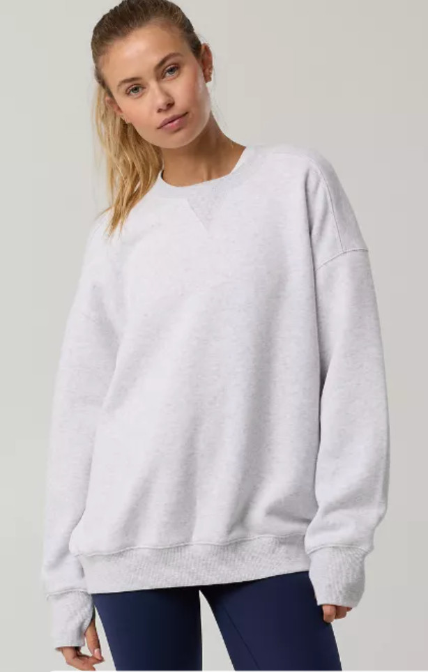 the best sweatshirt. love this one from aerie!

so soft and warm and fits perfect. 

I am 5'7" around 120lb and got an XS.  

 #LTKStyleTip

#LTKFindsUnder50 #LTKCyberWeek #LTKGiftGuide