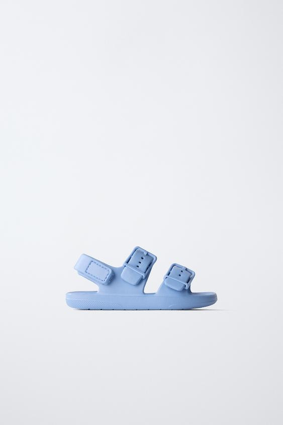 BUCKLED RUBBERISED SANDALS | Zara UK