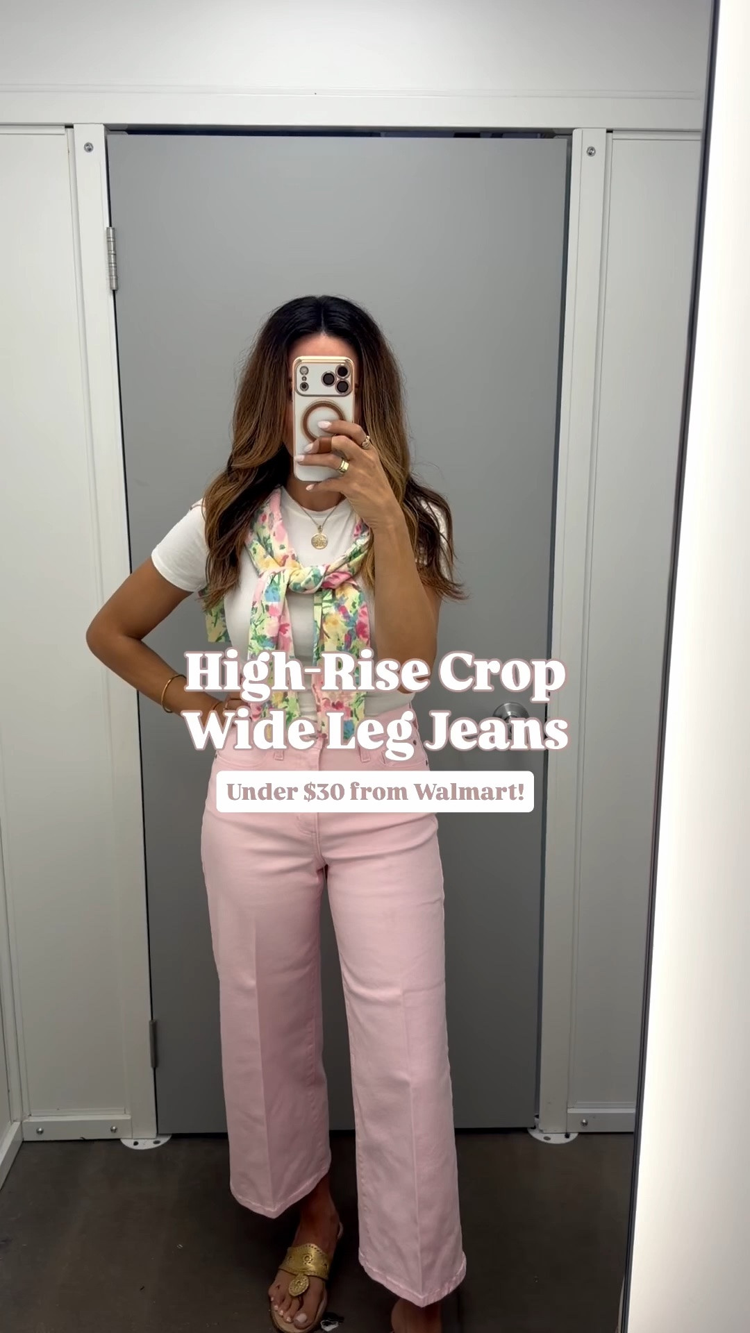 Walmart High-Rise Crop Wide Leg Jeans in Rose Water 💕

Love these so much for summer! Under $30 and come in two other colors. Wearing my usual size 6 but I would suggest sizing up if you want a looser fit. 

Walmart summer, Walmart jeans

#LTKootd #LTKSeasonal #LTKOver40