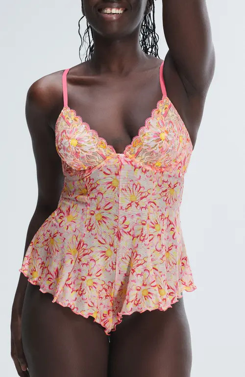 SAVAGE X FENTY Sunray Lace Underwire Teddy in Acacia Pink at Nordstrom, Size 1X | Nordstrom