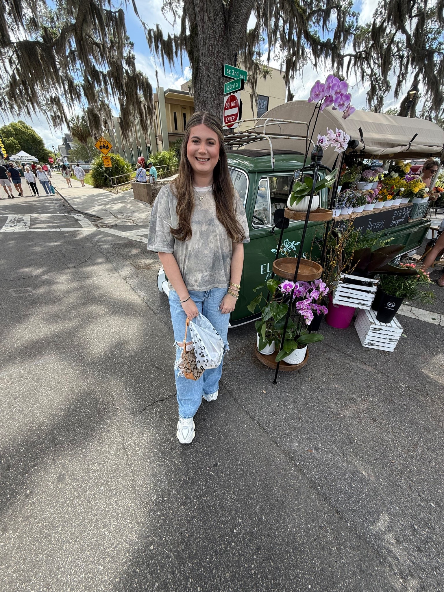 Spring style // casual outfit // neutral style // new balance 9060s 

#LTKootd #LTKSeasonal #LTKdayinmylife