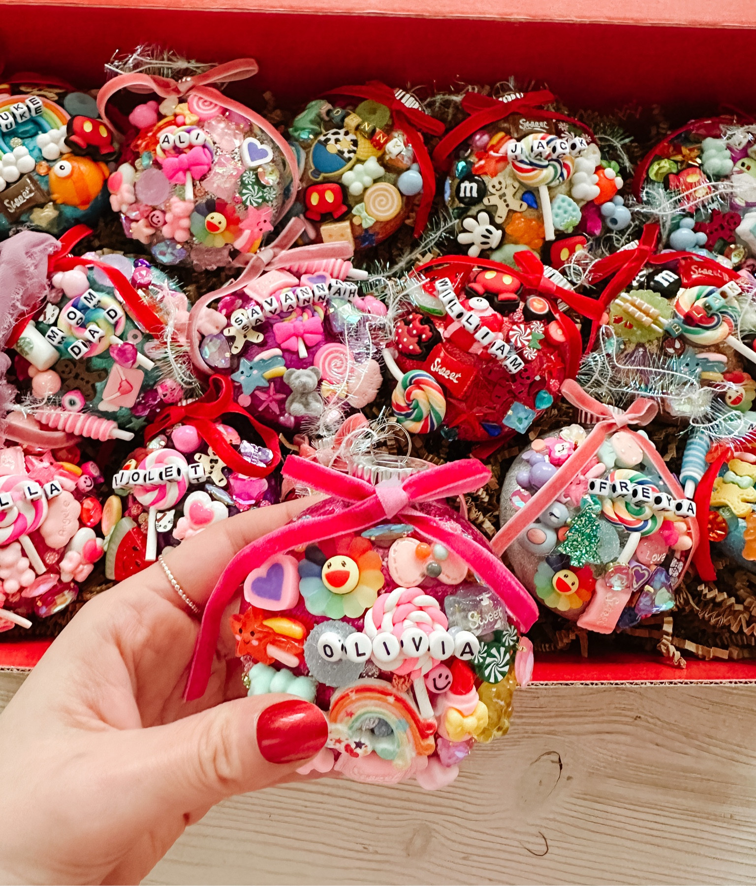 DIY ornaments 

#LTKcanada #LTKkids #LTKcasa