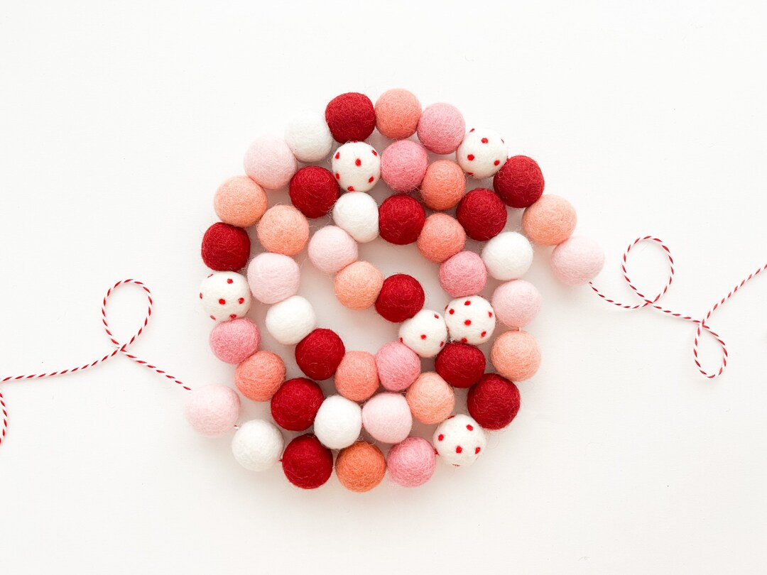 Valerie Sheldon Holiday Collaboration - Felt Ball Garland, Bunting, Banner | Etsy (US)