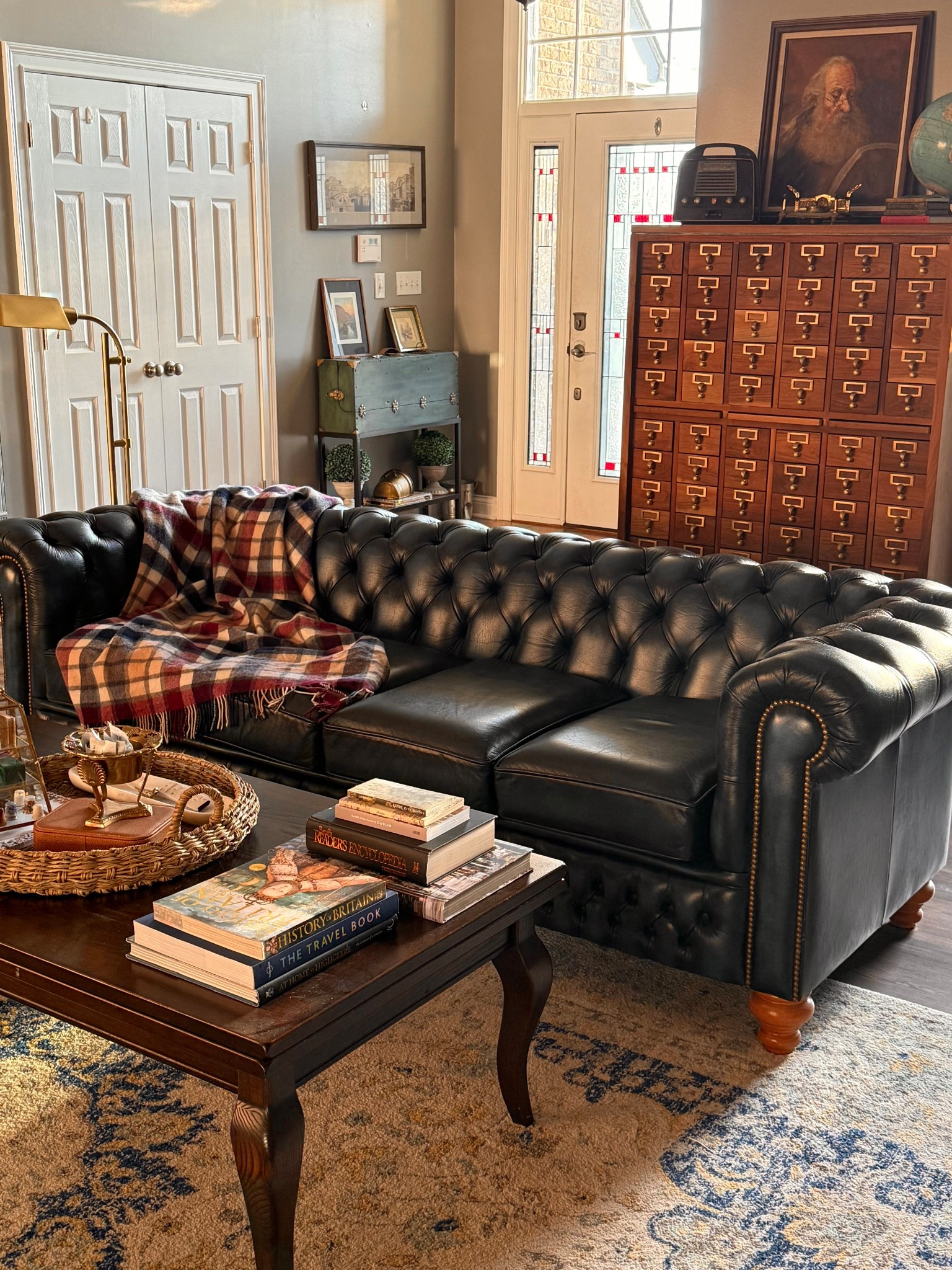 I feel spring! The sunshine here is starting to warm up and it will be time to stow wool blankets until fall. Now, let’s settle in to read some travel books for upcoming trip inspiration! #academia #library #livingroom #chesterfield #ltkhome #ralphlauren