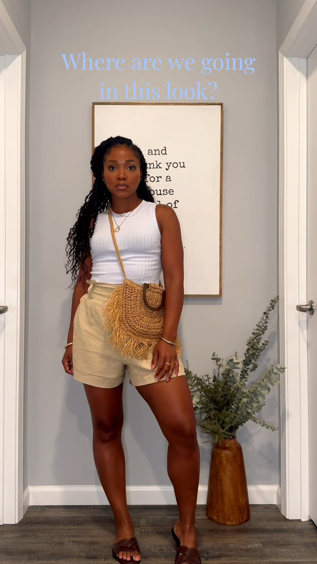 Where to wear:
Beach town, boardwalk, brunch, vacation, resort, shopping, lunch by the water.

Simple outfits don’t have to be boring 🤍 A great bag, a flattering short and good sandals are sometimes all you need.

Sizing
* Tank: Small
* Shorts: Small

#LTKdayinmylife #LTKootd #LTKTravel