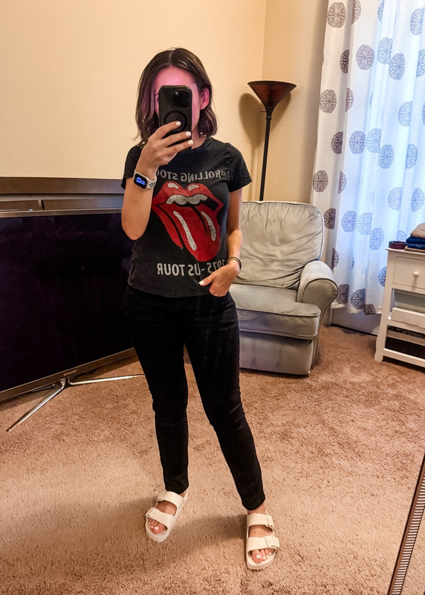 Casual summer style. 
I was in the mood for a moody black on black outfit. 
I love a band tshirt mixed with a cute pair of Levi’s. These are the Levi’s 312 jeans. The cut and fit are so good. They run true to size. I’m 5’0 tall so I had to hem them. 
Petite style 
Petite outfit 
Levi’s jeans 
Black jeans

#LTKootd #LTKPetite #LTKOver40