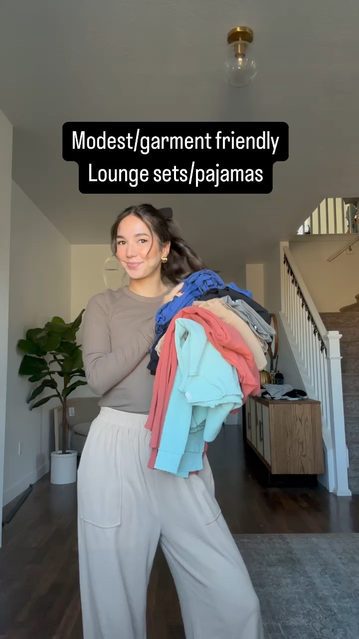 My favorite loungewear sets 
I wear size small or Xs if they have it 
My top suggestion would be the second black one. 