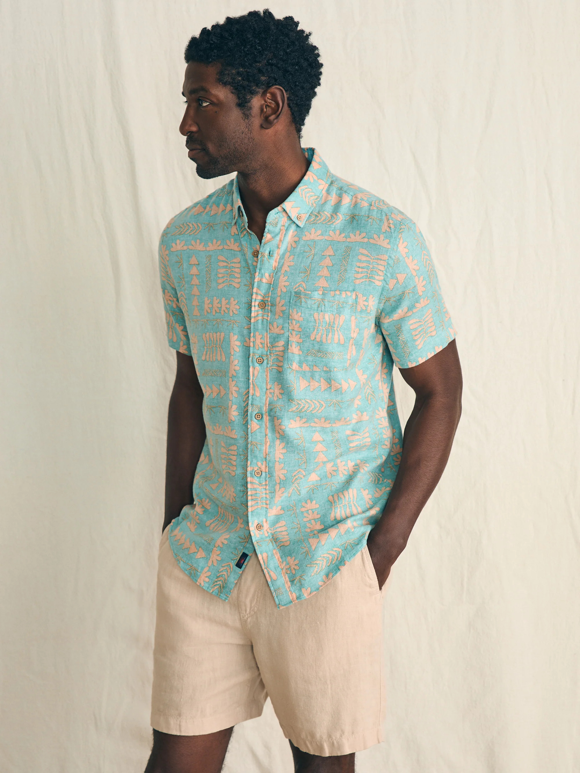 Anna Kahalekulu Short-Sleeve Breeze Shirt | Faherty