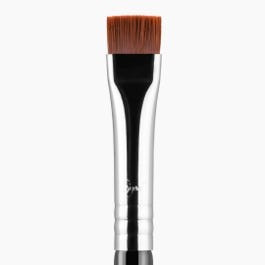 E15 Flat Definer Brush - Black/Chrome | Sigma Beauty