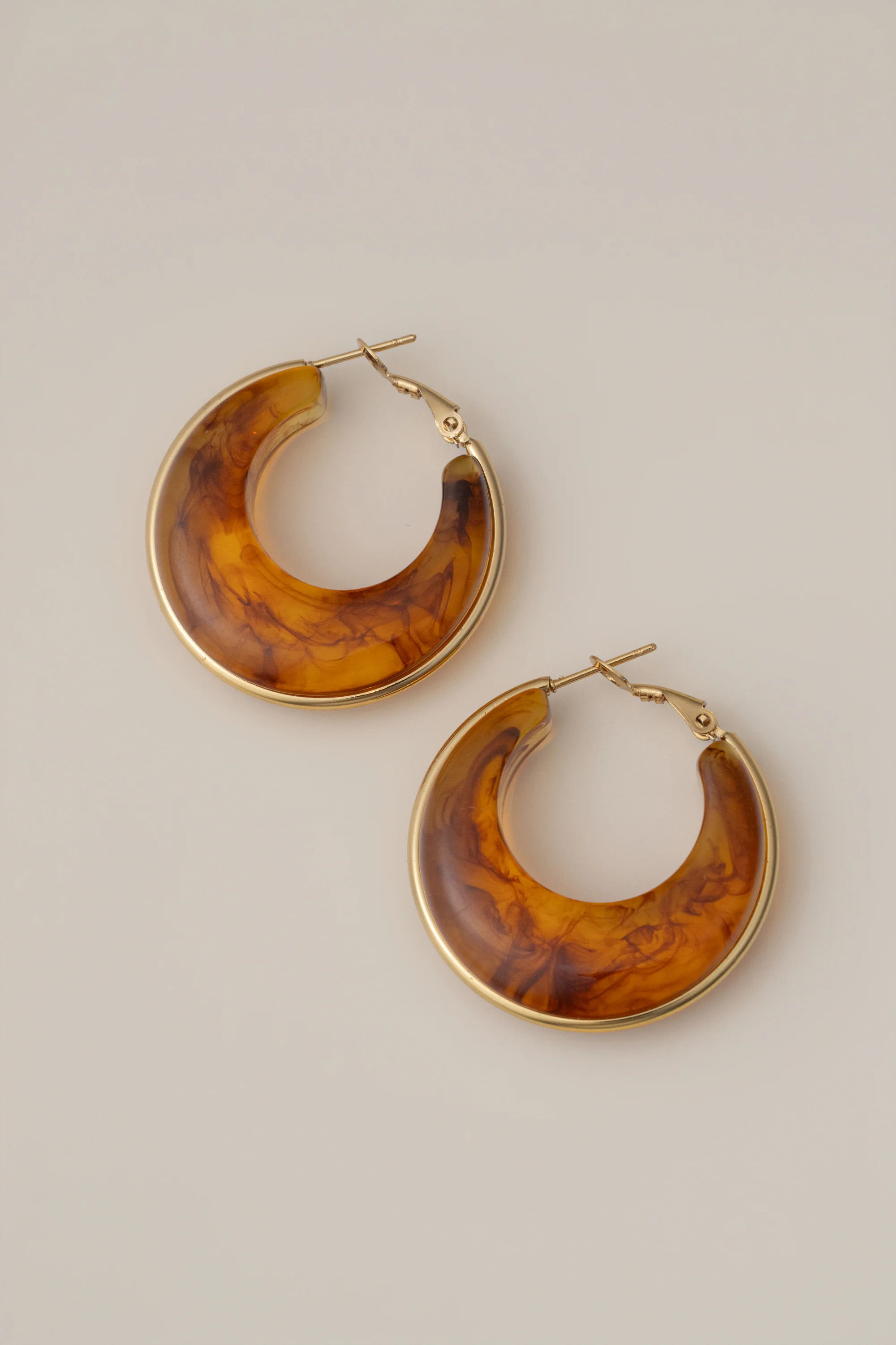 Brown Zuri Earrings | JLUXLABEL