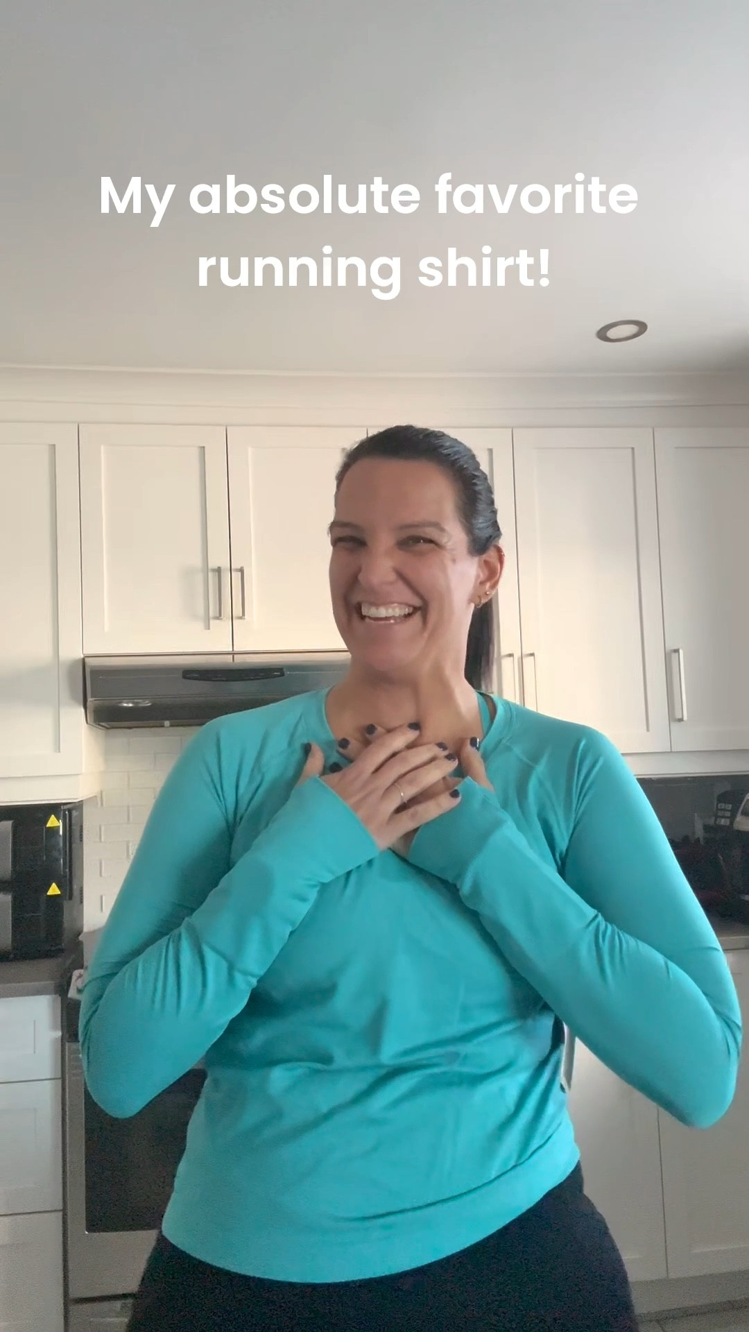 Boxing Day steal alert 🏷️✨
My favorite running shirt is on sale and it’s one of those pieces I reach for every single run.
Comfy, flattering, zero distractions — and at a rare price.

👉 Don’t miss this one… it won’t last long.
#BoxingDaySale #RunnerMustHave #CurvyRunnerApproved 

#LTKsale #LTKcurves #LTKfitness