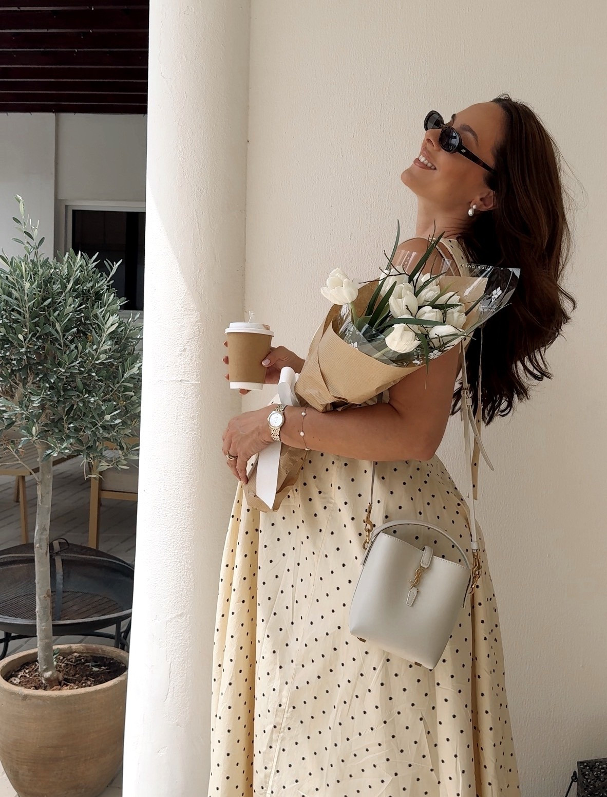 Spring has sprung 🌼 

Love this dress! I took my normal size S. The zip is a little bit tight on the back now that I’m in my third trimester but will be great for support post-pregnancy



#LTKspring #LTKmaternity #LTKdresses