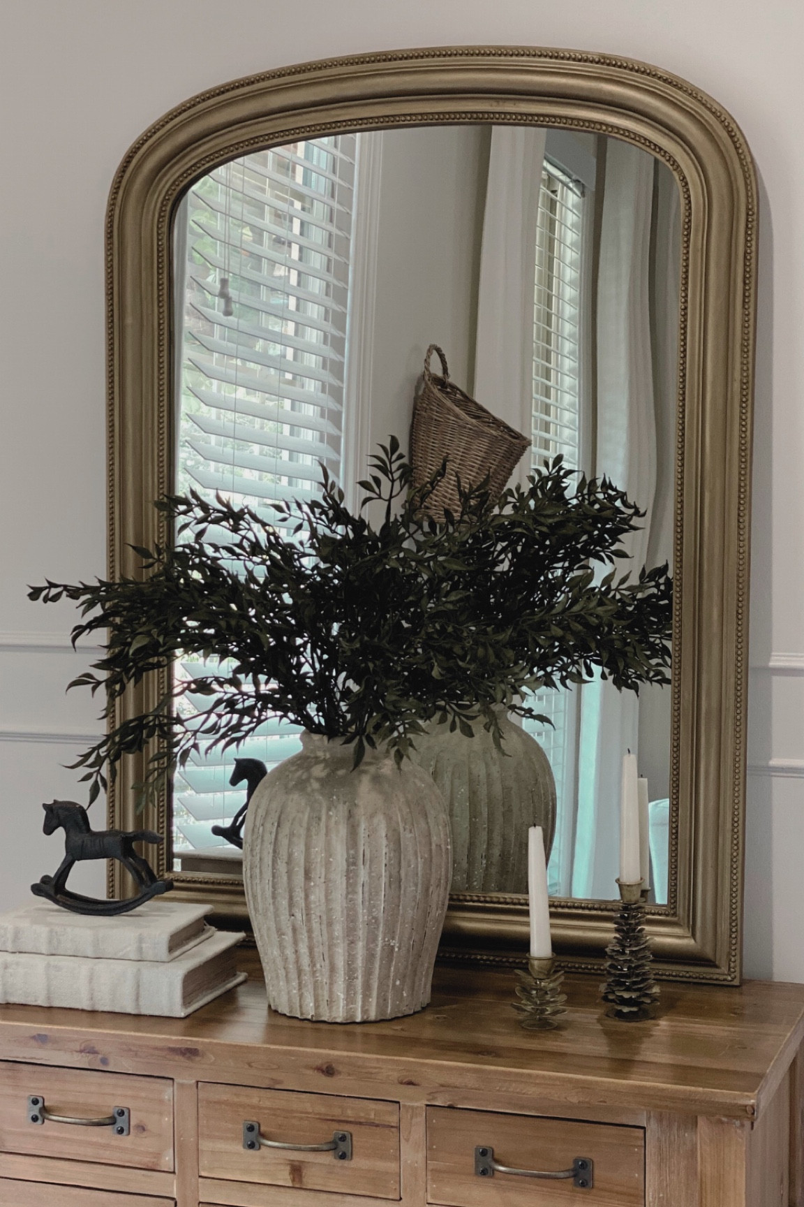 Early fall entryway styling 

#LTKSeasonal #LTKhome