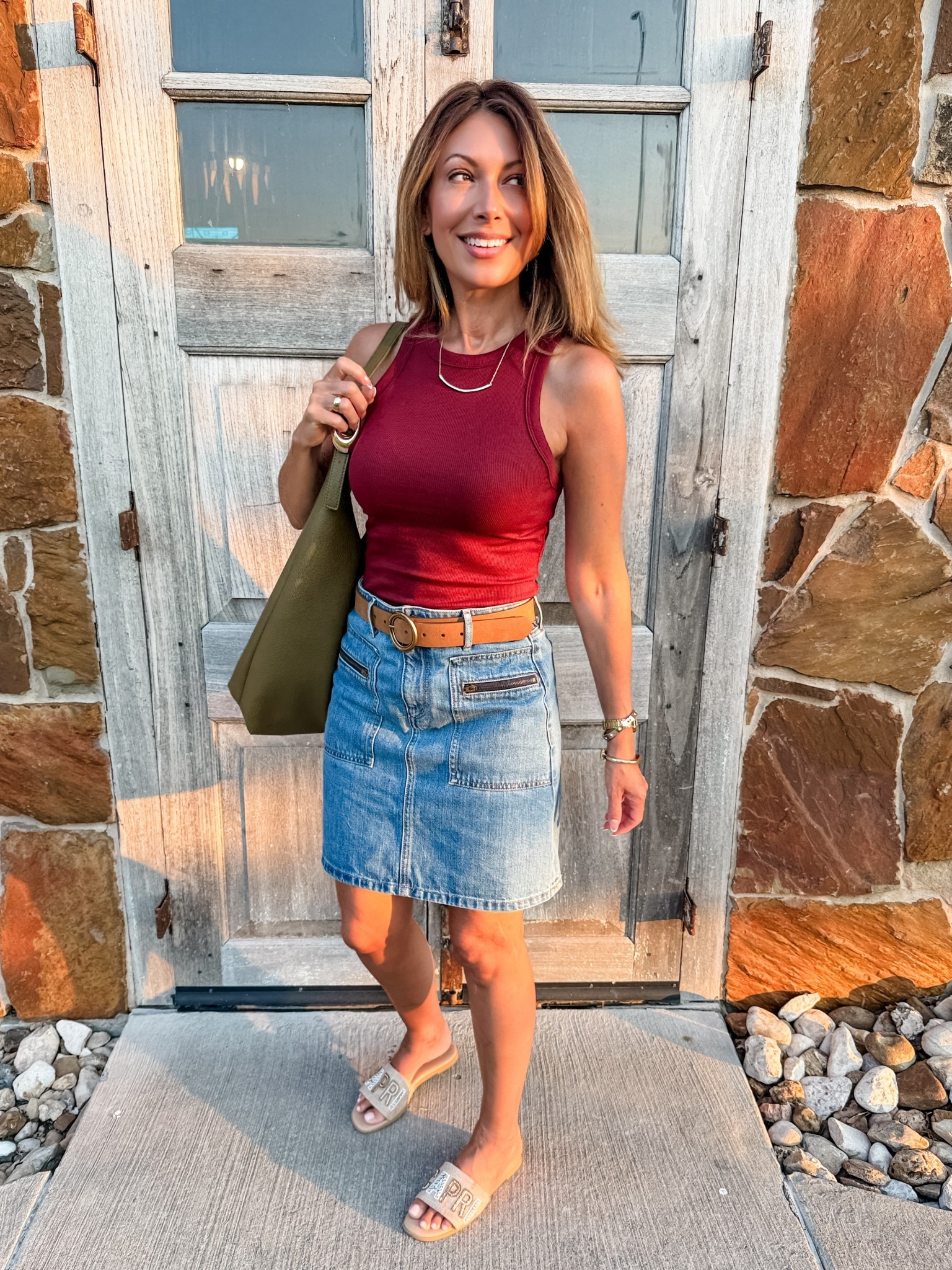 Early September vibes 🍷🍂 denim meets fall tones with a hint of wine + camel + olive. Easy, effortless, and ready for the season.

#FallStyle #OOTD #LTKFallFashion #SeptemberStyle #CasualChic 


#LTKBeauty #LTKStyleTip