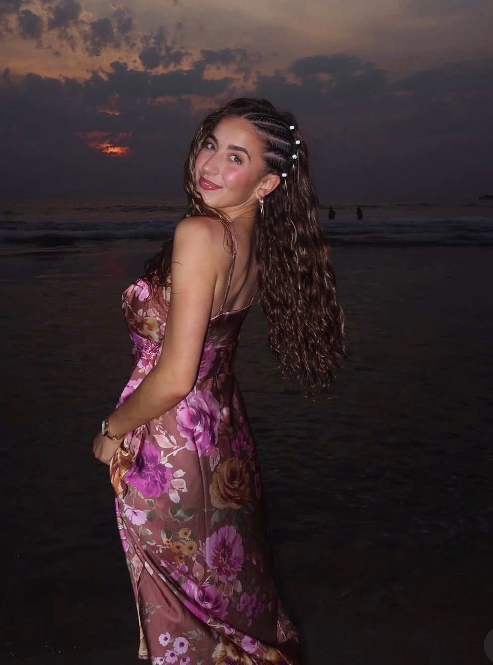 Looking back and smiling 💕

#LTKHoliday #LTKCyberWeek #LTKTravel