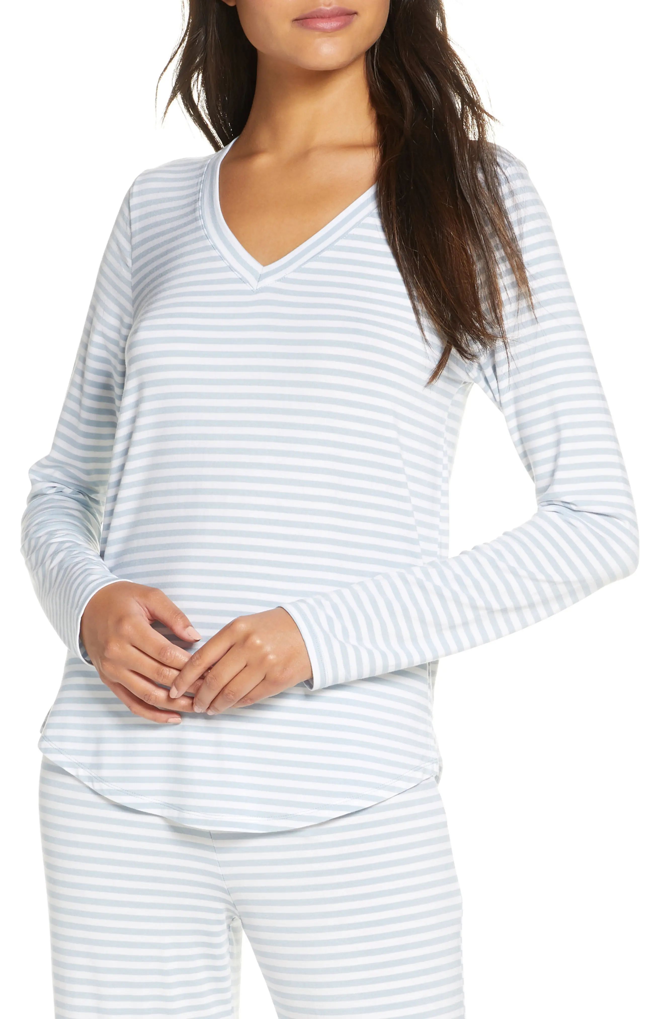 Women's Nordstrom Moonlight V-Neck Long Sleeve Pajama Top, Size Medium - Blue | Nordstrom