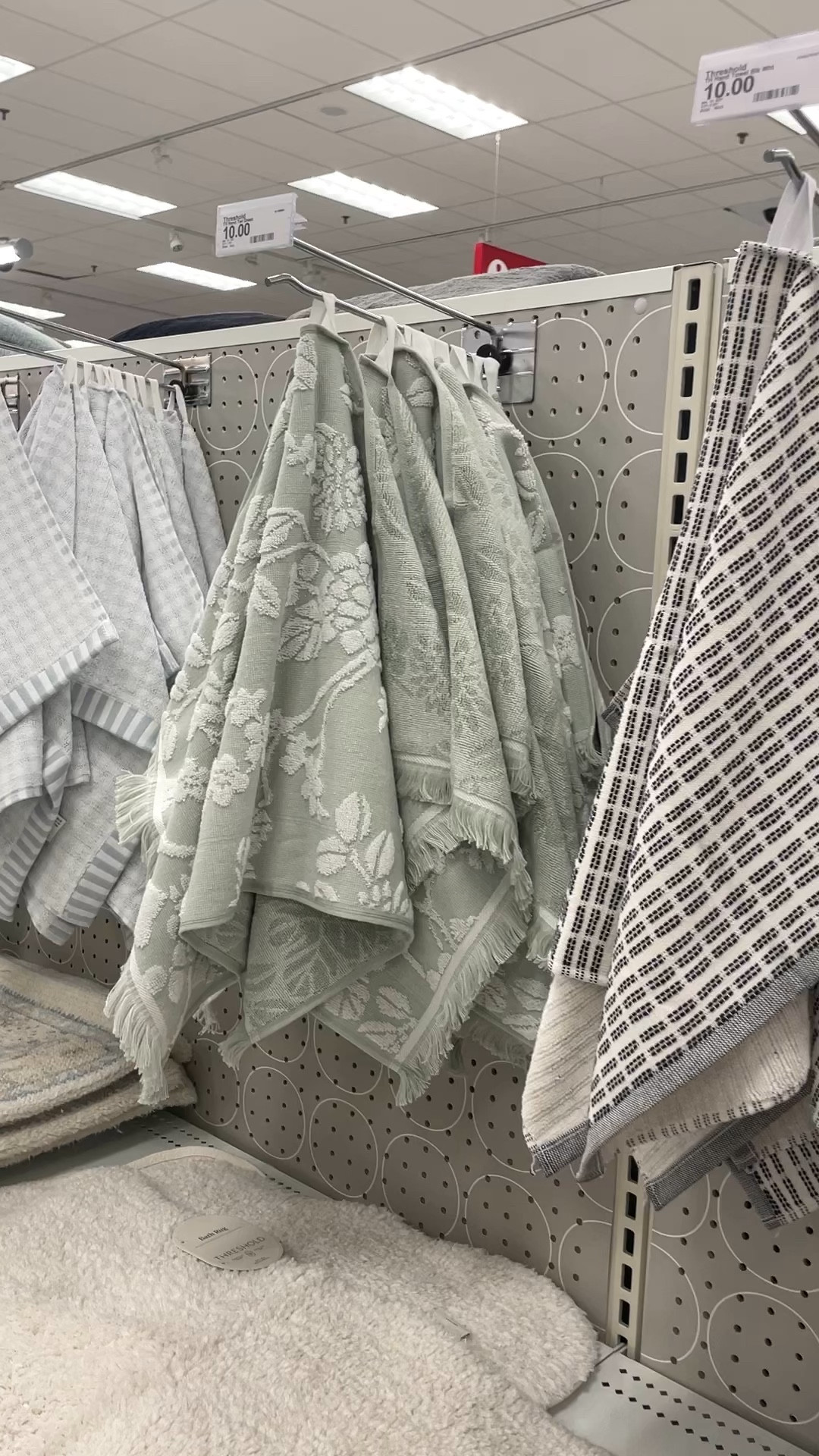 So many cute hand towels at Target for $7 today. I grabbed the green floral for our powder room 😍

#LTKVideo #LTKHome #LTKSaleAlert