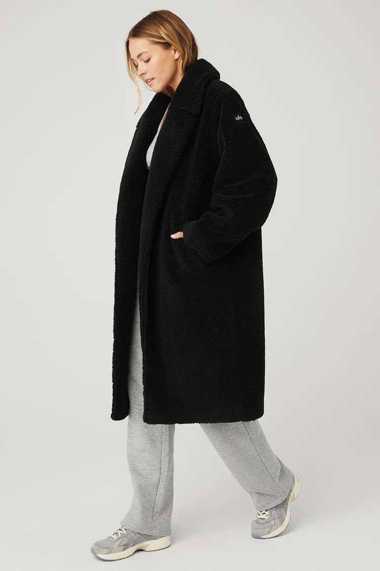 Oversized Sherpa Trench - Black | Alo Yoga (US)