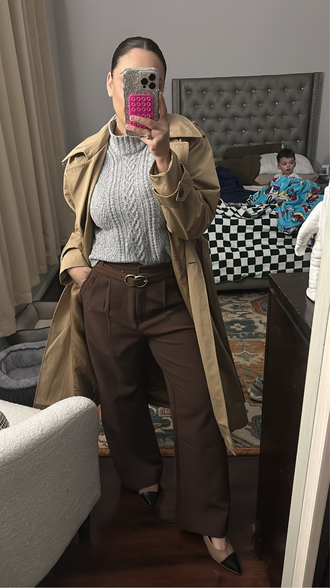 Trench coat : xs 
Pants : 29 short 

#LTKMostLoved #LTKstyletip #LTKworkwear