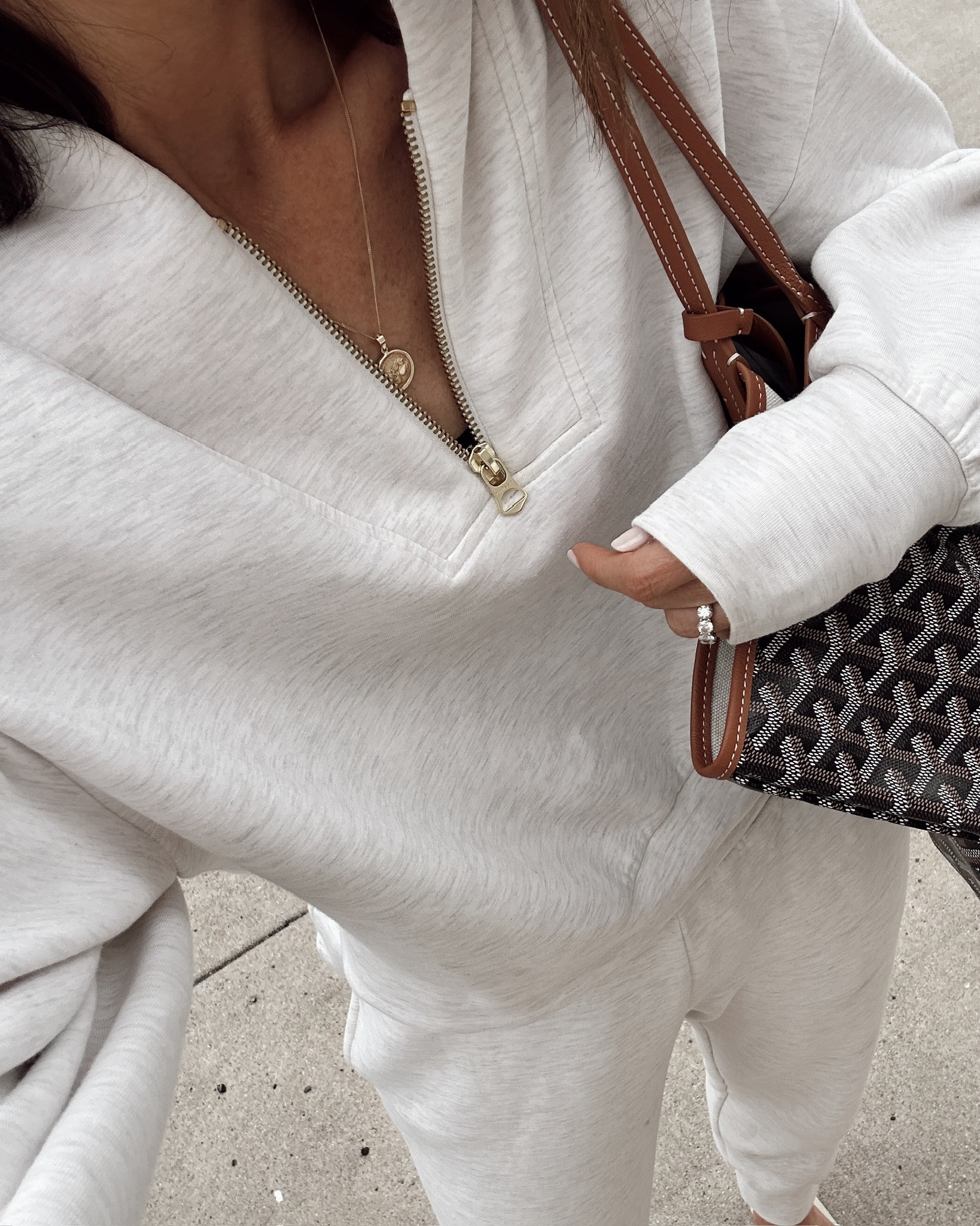 COSTCO RUN!

#LTKActive #LTKStyleTip