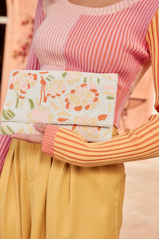 My Favorite Pick White Floral Beaded Clutch | Lulus (US)