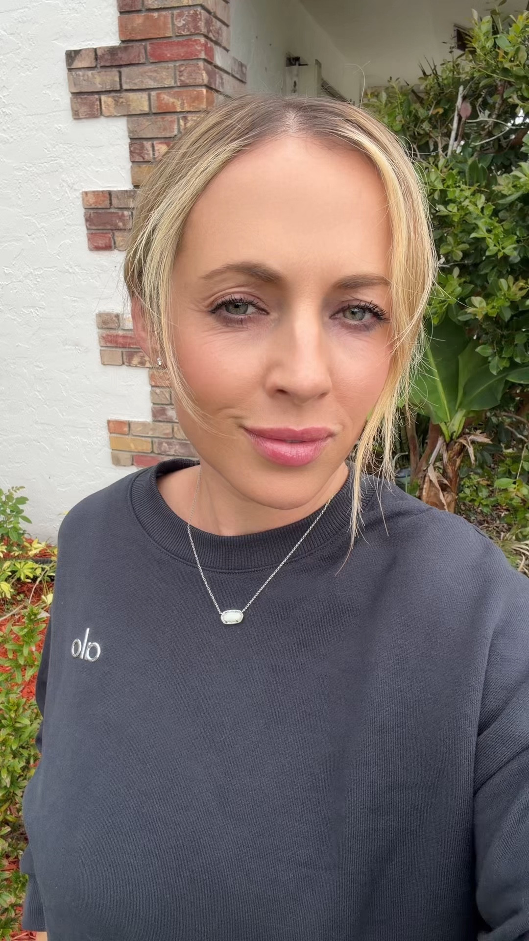 Alo yoga 

#LTKMidsize #LTKootd