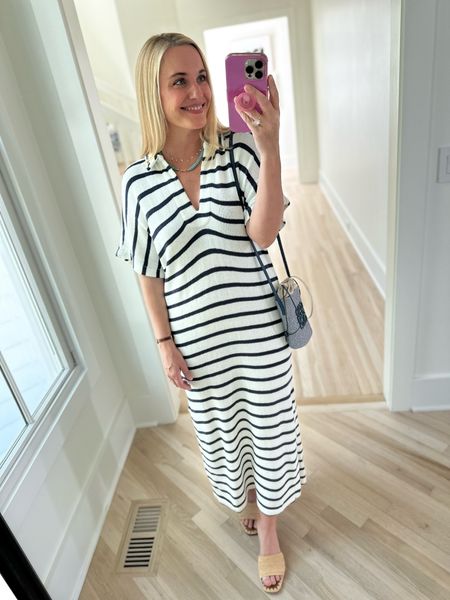 The cutest knit dress! I’m in the XS/S size! It’s stretchy and supportive and slinky thanks to the knit fabric. 

#LTKtravel #LTKparties #LTKitbag