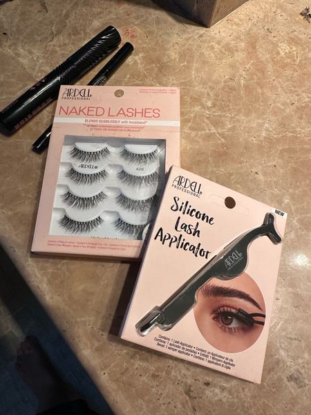 My eyelashes secret weapons 

Make up 
Eye make up 
Lashes 
Falls lashes 

#LTKbeauty