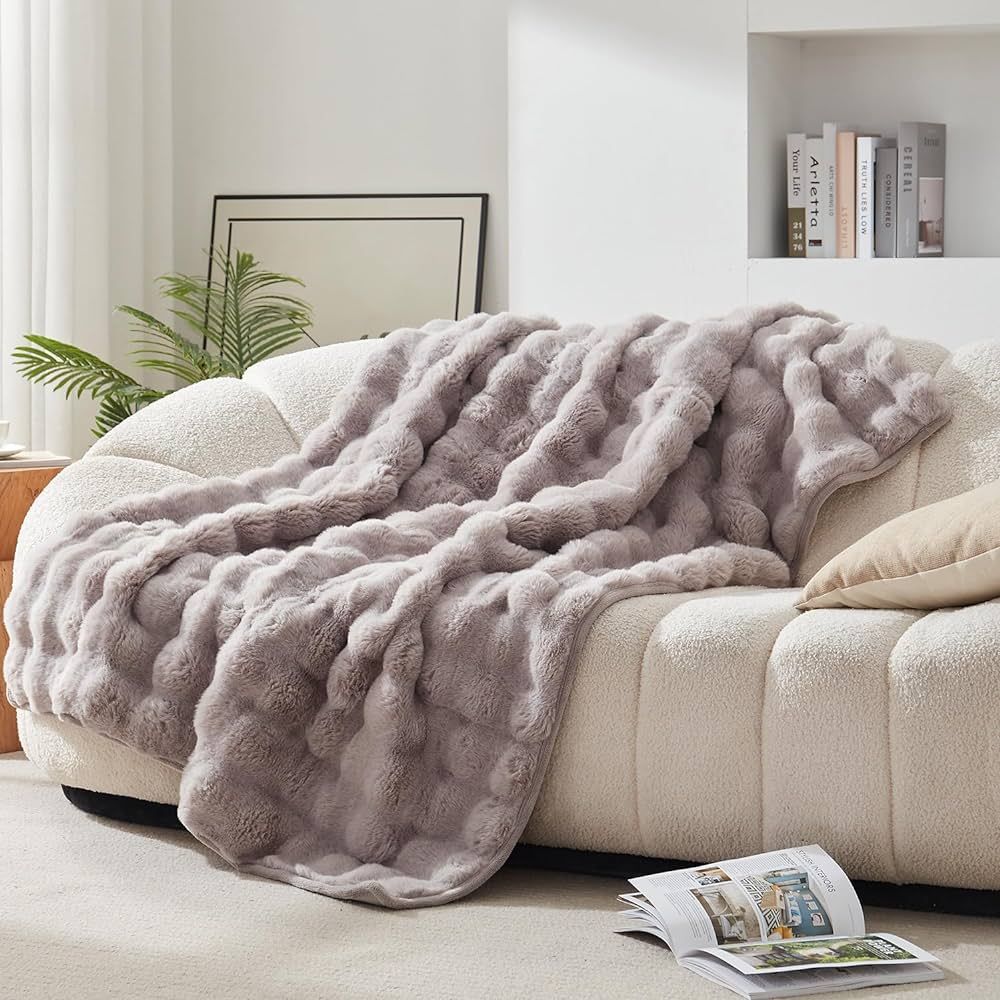 Royoliving Textured Grace Faux Fur Throw Blanket for Couch Sofa Bed, Ultra Soft Plush Minky Blank... | Amazon (US)