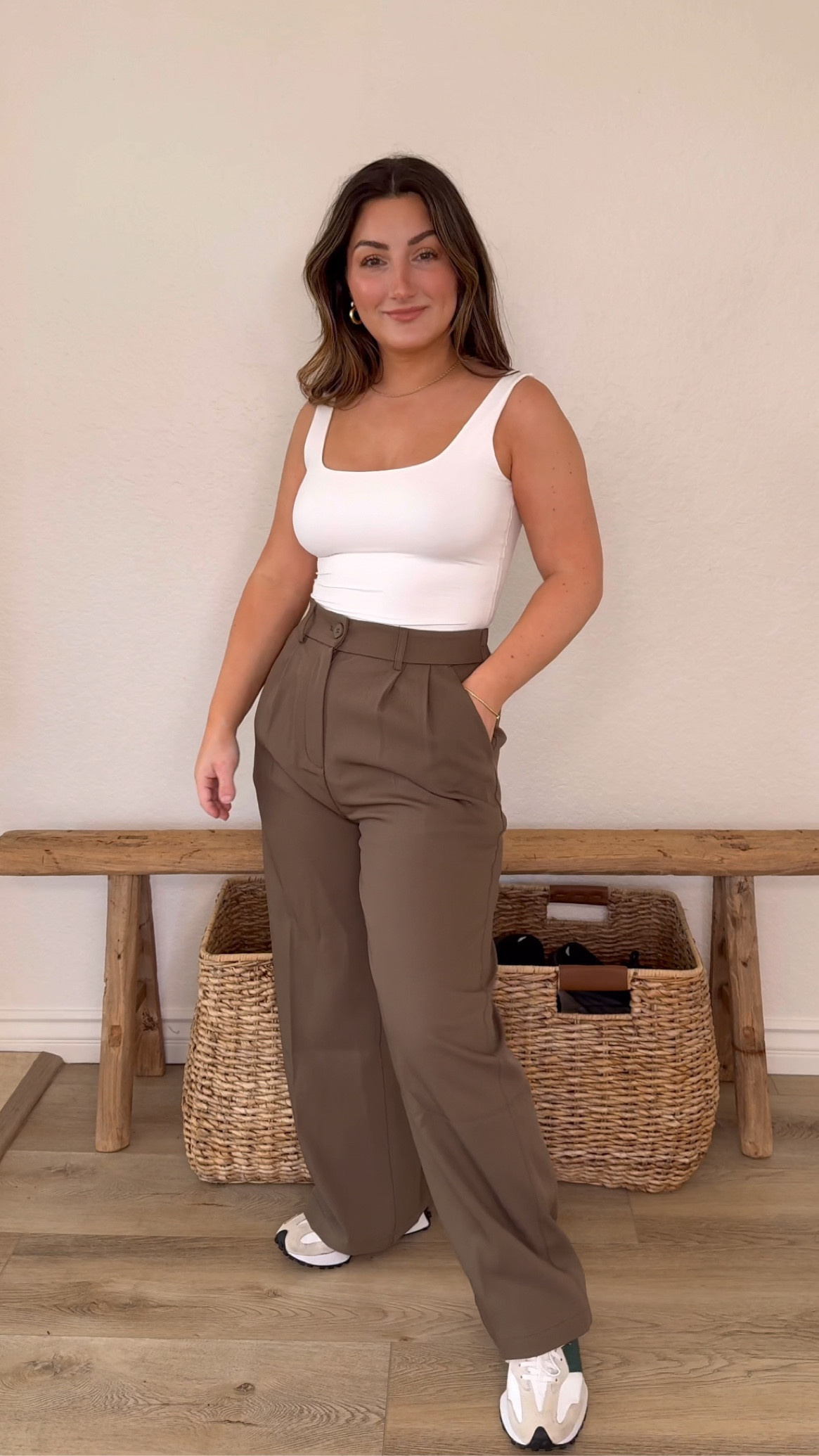 5’0” 130 lbs
Trousers size small short thick
Bodysuit small
Shoes tts

#LTKstyletip #LTKfindsunder100 #LTKfindsunder50